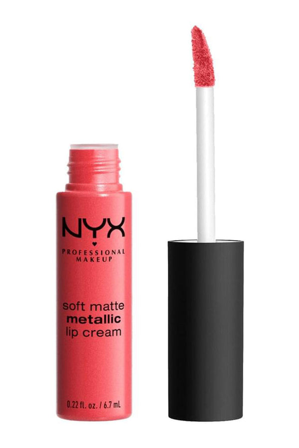 NYX Soft Matte Metallic Lip Cream - Pintalabios acabado metalizado