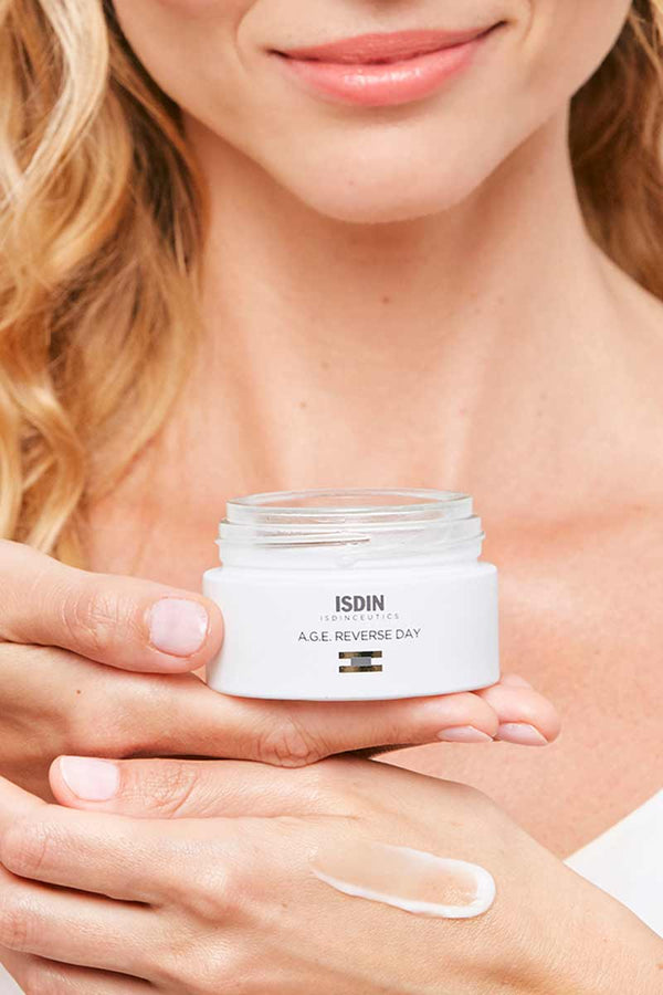 Isdin Isdinceutics A.G.E. Reverse Day - Tratamiento remodelante facial con triple acción 50 ml